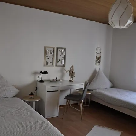 Super Zentral Und Dennoch Idyllisch Und Erholsam Dreieich